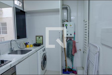 Apartamento à venda com 45m², 2 quartos e 1 vaga Apartamento à venda com 45m², 2 quartos e 1 vagaÁrea de Serviço