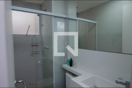 Apartamento à venda com 45m², 2 quartos e 1 vaga Apartamento à venda com 45m², 2 quartos e 1 vagaBanheiro