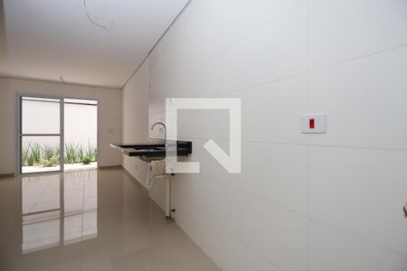 Studio para alugar com 32m², 1 quarto e sem vaga Studio para alugar com 32m², 1 quarto e sem vagaCozinha e área de serviço