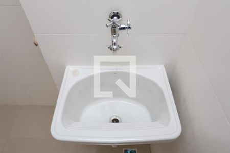 Studio para alugar com 32m², 1 quarto e sem vaga Studio para alugar com 32m², 1 quarto e sem vagaCozinha e área de serviço