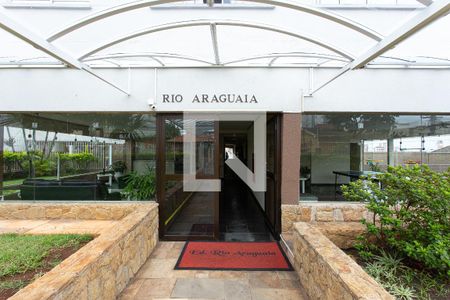 Apartamento à venda com 70m², 2 quartos e 1 vagaÁrea comum - Entrada