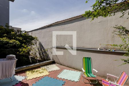 Casa à venda com 380m², 6 quartos e 4 vagasTerraço Quarto 1