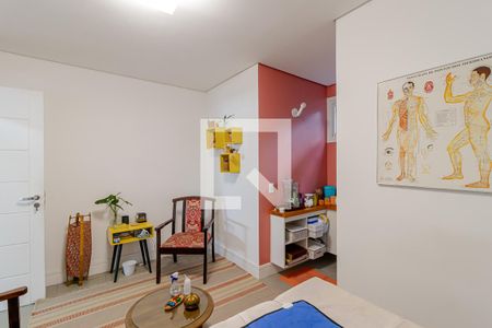 Casa à venda com 380m², 6 quartos e 4 vagasEscritório Individual