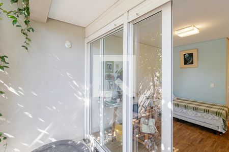 Casa à venda com 380m², 6 quartos e 4 vagasSacada da Suíte 6