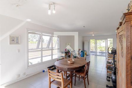 Casa à venda com 380m², 6 quartos e 4 vagasSalão