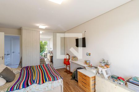 Casa à venda com 380m², 6 quartos e 4 vagasSuíte 4