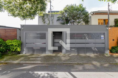 Casa à venda com 380m², 6 quartos e 4 vagasFachada
