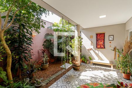 Casa à venda com 380m², 6 quartos e 4 vagasJardim 1