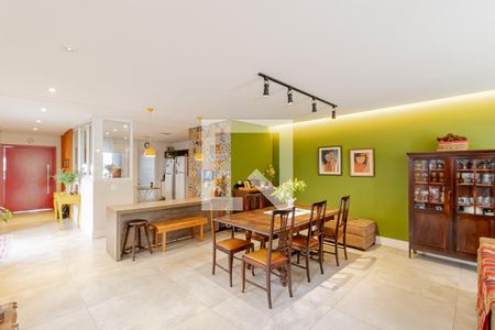 Casa à venda com 380m², 6 quartos e 4 vagasSala de Jantar