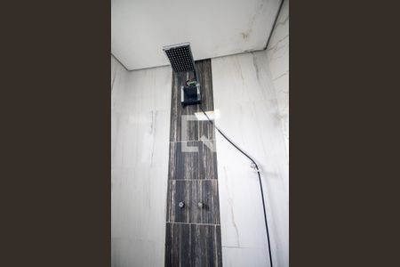 Casa de condomínio para alugar com 300m², 3 quartos e 2 vagasBanheiro Social 1