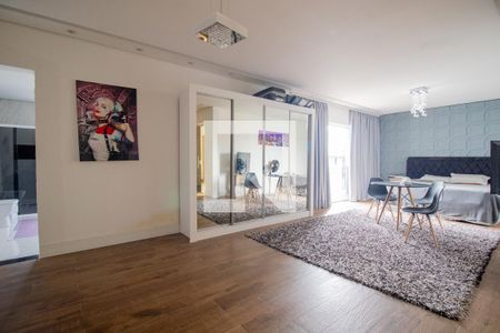 Quarto 1 Suíte Master de casa de condomínio para alugar com 3 quartos, 300m² em Cidade Industrial de Curitiba, Curitiba