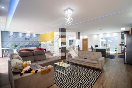 Sala de casa de condomínio para alugar com 3 quartos, 300m² em Cidade Industrial de Curitiba, Curitiba
