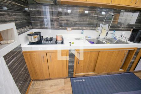 Casa de condomínio para alugar com 300m², 3 quartos e 2 vagasCozinha