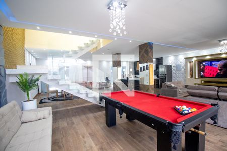 Sala de casa de condomínio para alugar com 3 quartos, 300m² em Cidade Industrial de Curitiba, Curitiba