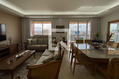 Sala de apartamento para alugar com 4 quartos, 182m² em Santo Agostinho, Belo Horizonte