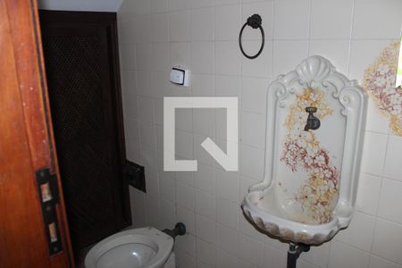 Banheiro de serviço de casa à venda com 4 quartos, 442m² em Bela Aliança, São Paulo