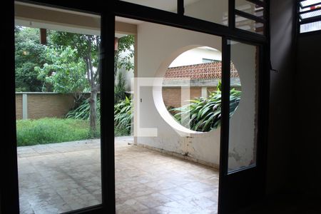 Quintal de casa à venda com 4 quartos, 442m² em Bela Aliança, São Paulo
