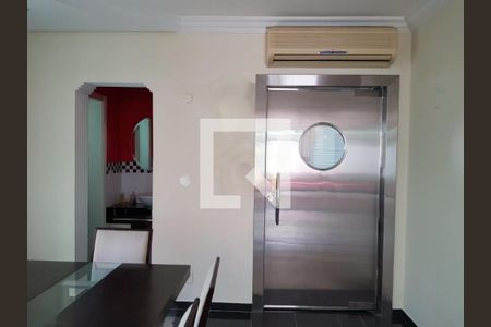 Casa à venda com 3 quartos, 285m² em Vila Mariana, São Paulo