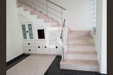 Casa à venda com 3 quartos, 285m² em Vila Mariana, São Paulo