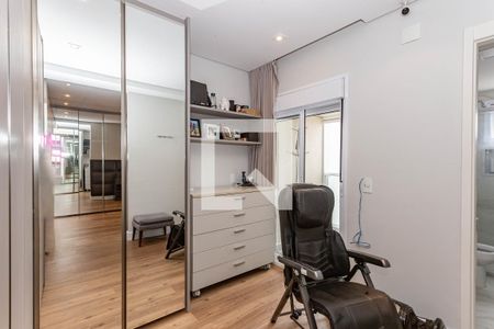 Apartamento à venda com 214m², 3 quartos e 4 vagasCloset