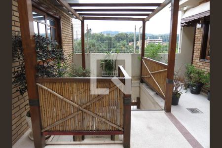 Casa de condomínio à venda com 140m², 3 quartos e 3 vagasÁrea comum