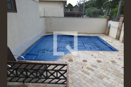 Casa de condomínio à venda com 140m², 3 quartos e 3 vagasÁrea comum - Piscina
