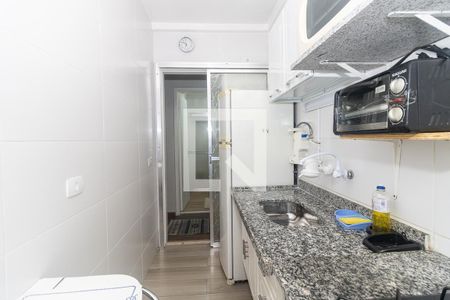Cozinha de apartamento para alugar com 1 quarto, 43m² em Vila Mariana, São Paulo