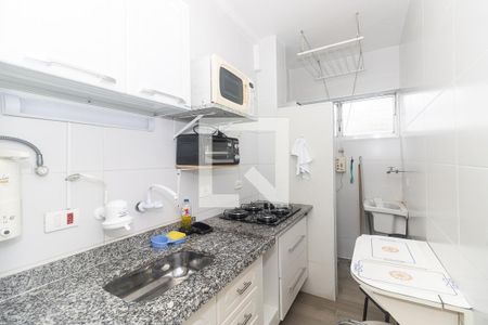 Cozinha de apartamento para alugar com 1 quarto, 43m² em Vila Mariana, São Paulo