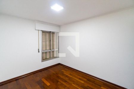 Apartamento para alugar com 116m², 3 quartos e 2 vagas Apartamento para alugar com 116m², 3 quartos e 2 vagasQuarto 1
