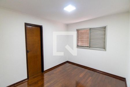 Apartamento para alugar com 116m², 3 quartos e 2 vagas Apartamento para alugar com 116m², 3 quartos e 2 vagasSuite