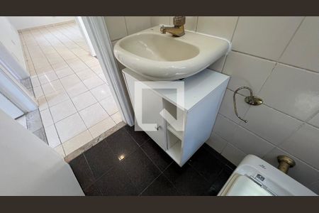 Apartamento para alugar com 50m², 2 quartos e 1 vaga Apartamento para alugar com 50m², 2 quartos e 1 vagaBanheiro