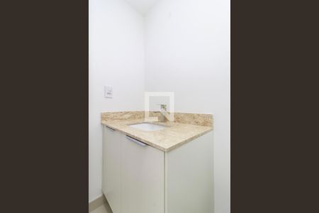 Apartamento para alugar com 68m², 2 quartos e 1 vaga Apartamento para alugar com 68m², 2 quartos e 1 vagaBanheiro 2