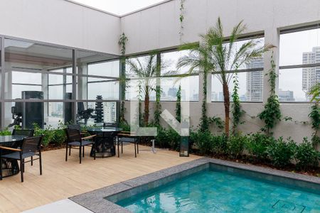 Apartamento para alugar com 68m², 2 quartos e 1 vaga Apartamento para alugar com 68m², 2 quartos e 1 vagaPiscina