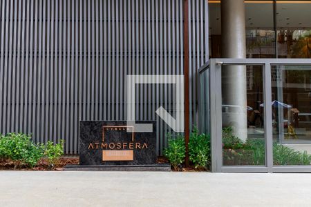 Apartamento para alugar com 68m², 2 quartos e 1 vaga Apartamento para alugar com 68m², 2 quartos e 1 vagaFachada