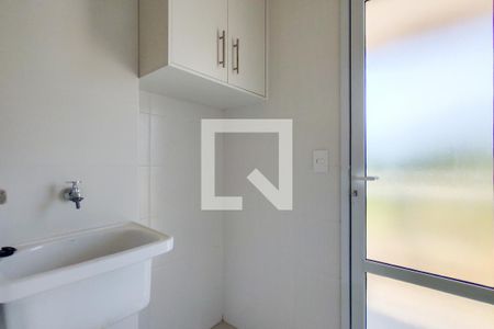 Apartamento para alugar com 65m², 2 quartos e 1 vagaÁrea de Serviço