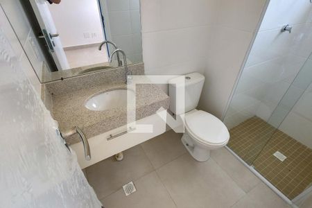 Apartamento para alugar com 65m², 2 quartos e 1 vagaBanheiro da Suíte 1