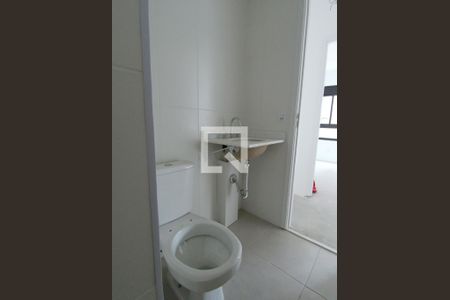 Apartamento à venda com 79m², 2 quartos e 1 vagaBanheiro social 