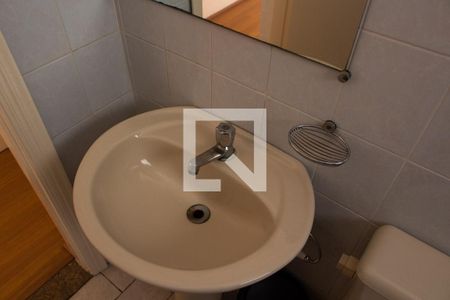 Casa à venda com 228m², 3 quartos e 1 vaga Casa à venda com 228m², 3 quartos e 1 vagaBANHEIRO DA SUITE 1