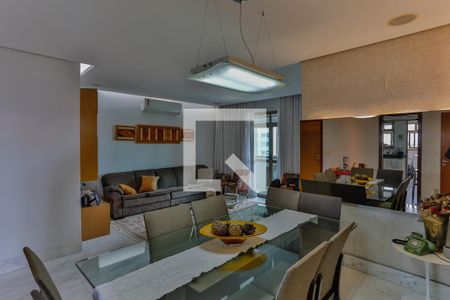 Sala de apartamento à venda com 4 quartos, 144m² em Santa Efigênia, Belo Horizonte