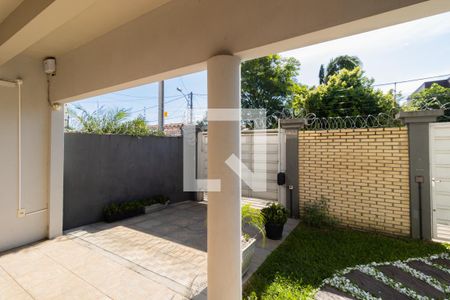Casa à venda com 200m², 3 quartos e 2 vagasQuintal