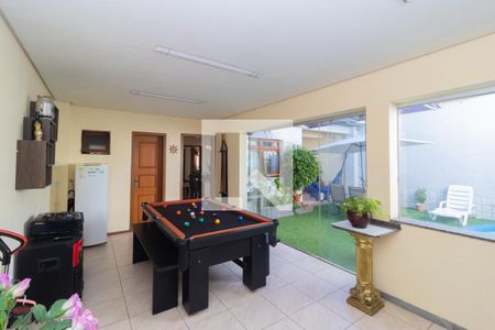 Casa à venda com 200m², 3 quartos e 2 vagasEspaço Gourmet