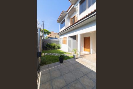 Casa à venda com 200m², 3 quartos e 2 vagasQuintal