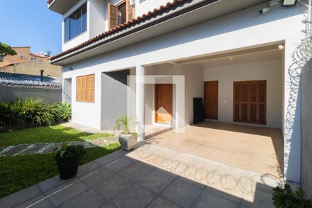 Casa à venda com 200m², 3 quartos e 2 vagasQuintal