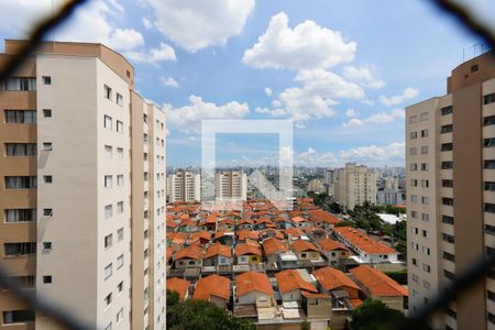Vista de apartamento à venda com 2 quartos, 64m² em Vila Prado, São Paulo