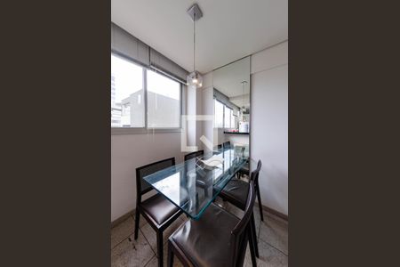 Sala de apartamento para alugar com 1 quarto, 51m² em Luxemburgo, Belo Horizonte