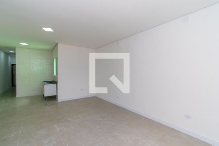 Sala de casa para alugar com 2 quartos, 84m² em Jardim Sao Roberto, São Paulo