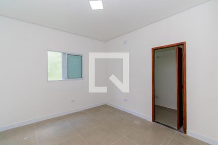 Suíte de casa para alugar com 2 quartos, 84m² em Jardim Sao Roberto, São Paulo