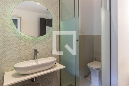 Apartamento para alugar com 131m², 3 quartos e sem vagaSuíte 1 - Banheiro