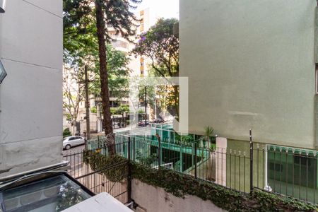 Apartamento para alugar com 131m², 3 quartos e sem vagaÁrea de Serviço - Vista