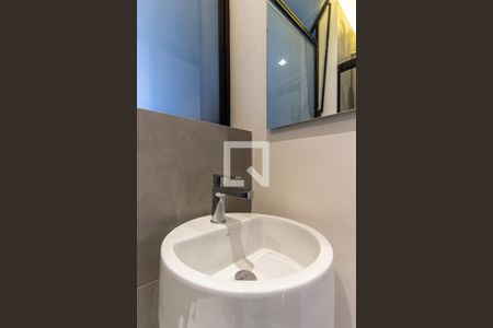 Apartamento para alugar com 131m², 3 quartos e sem vagaBanheiro Social - Pia